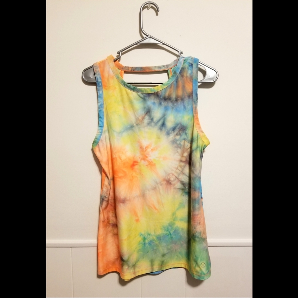 Tie Dye Workout Tank Top with Cutout Back
